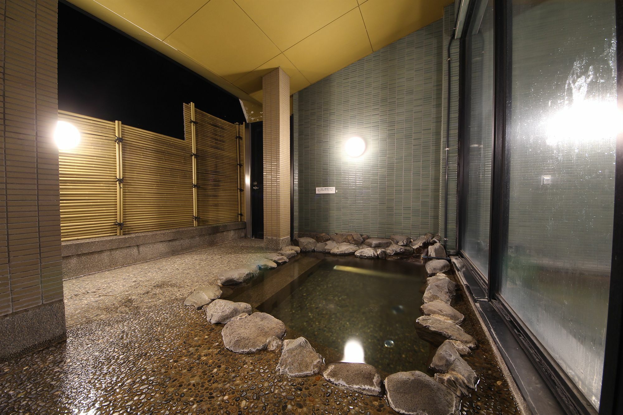 Apa Hotel Kagadaishoji Ekimae Kaga  Eksteriør billede